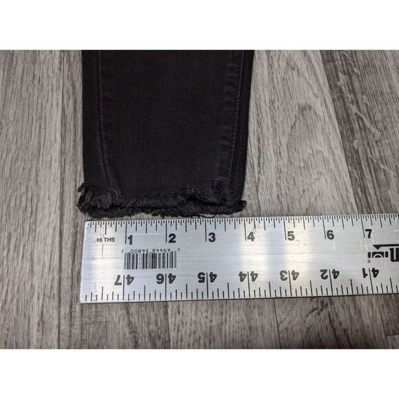 Just Black Womens Size 26 Pockets Fringe Hem Distressed Black Denim Jeans - Picture 11 of 11